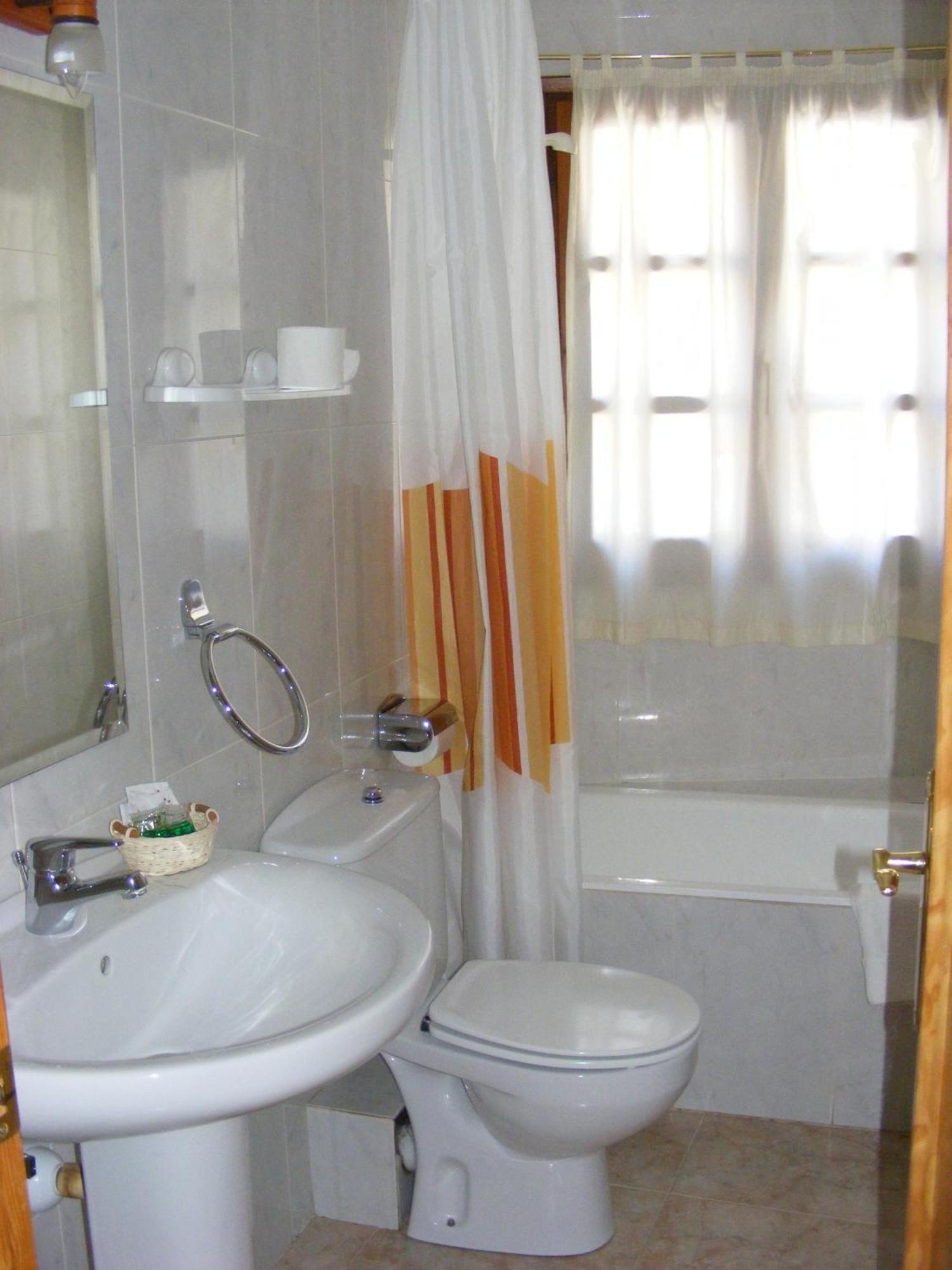 Apartaments L'Arrel 에스포트 외부 사진